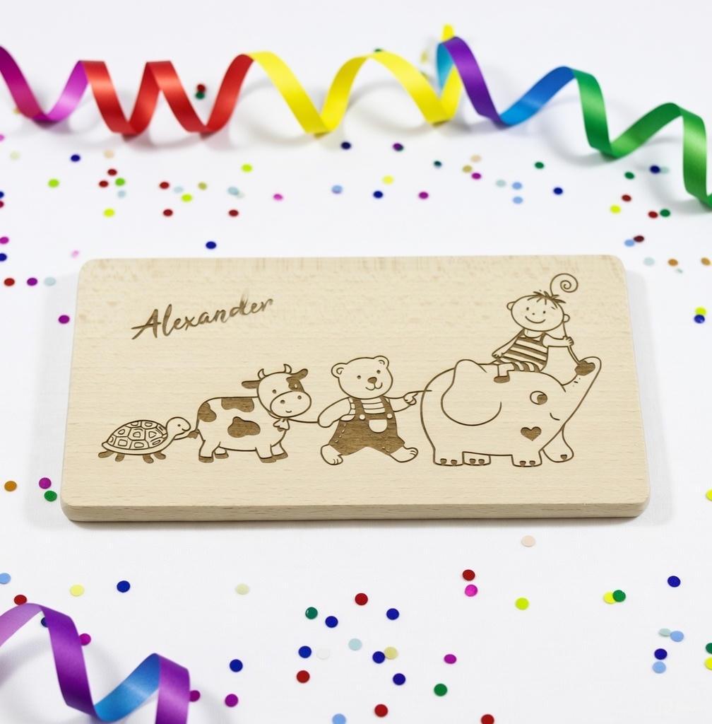Personalisiertes Frühstücksbrettchen Kinder-Party aus Holz mit Gravur